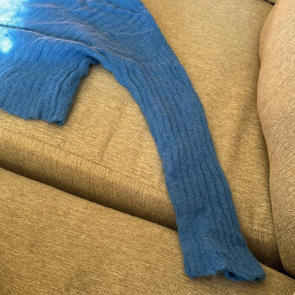 Free people alpaca blue sweater size small - Picture 3 of 8